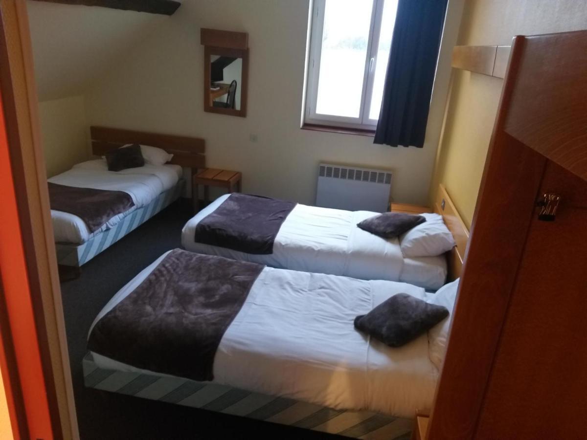 Logis Hotel - Les Paturelles Avesnelles Buitenkant foto